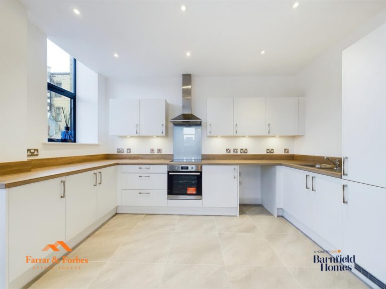 Linden House Apartments, Colne