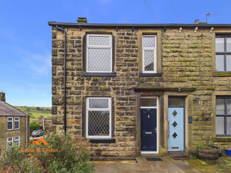 Lanehouse, Trawden, Colne