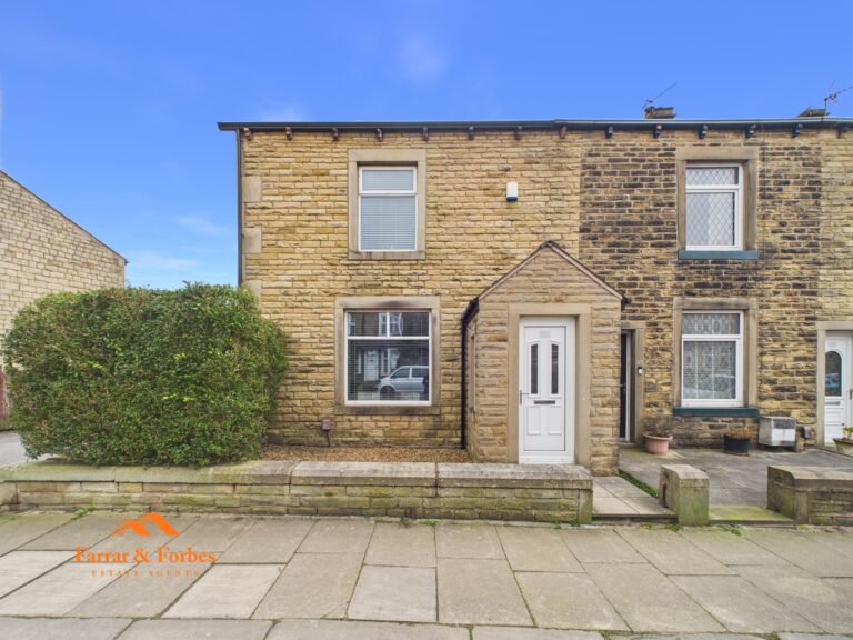 Langroyd Road, Colne, BB8