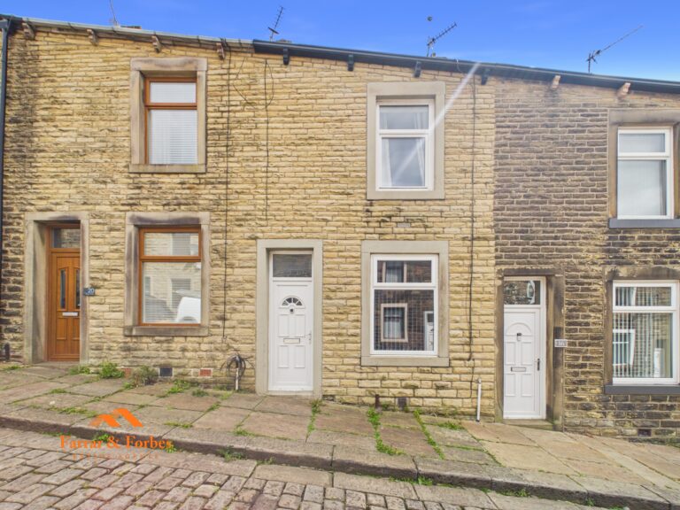 Dickson Street, Colne, BB8