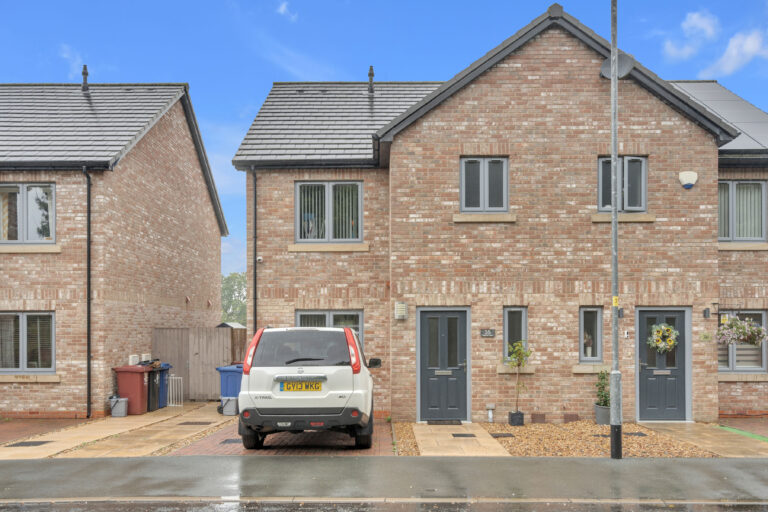 Marina View, Burnley, BB12