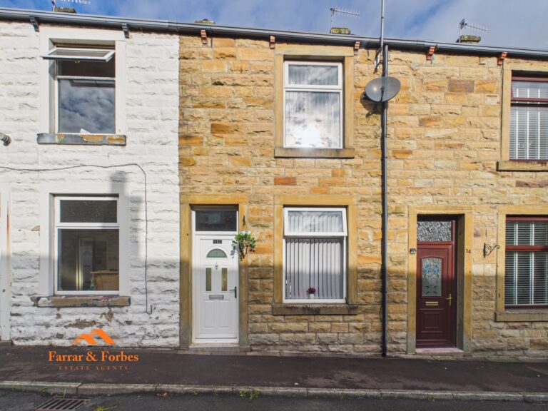 Norton Street, Hapton, BB12