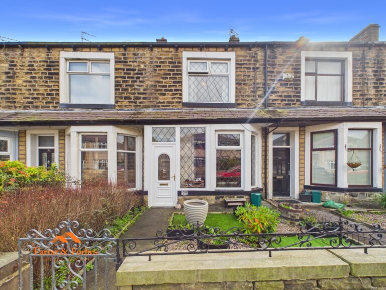 Selby Street, Colne, BB8