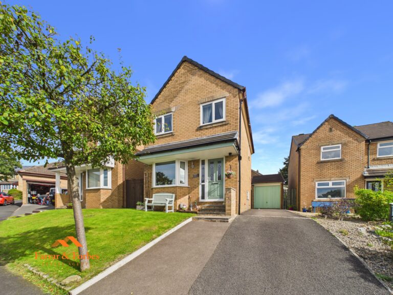 Rochester Drive, Burnley, BB10